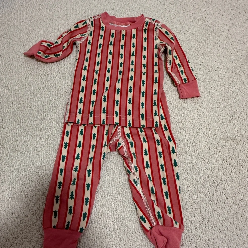 Hanna Anderson Christmas Pajama Set